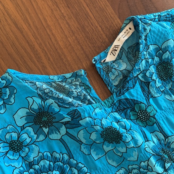 Zara mini blue floral dress with flounces - Picture 2 of 4